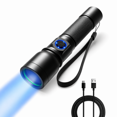 Lanterna UV 365nm recarregável para exploração tática e detecção de vestígios disponível na Amazon.